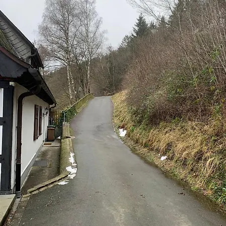 Berghaus - 2 Komfortable Fuer Bis Zu 7 Personen Апартаменты Шмалленберг