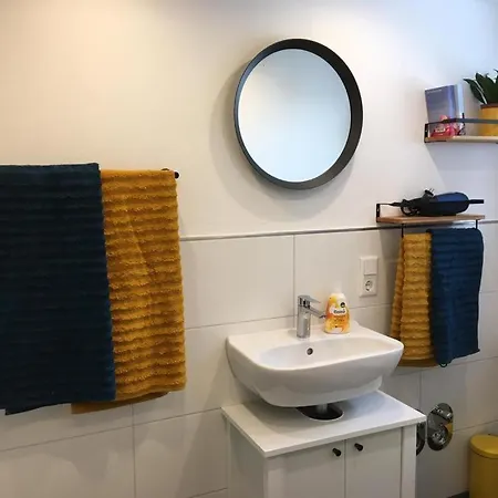 Апартаменты Berghaus - 2 Komfortable Fuer Bis Zu 7 Personen Шмалленберг