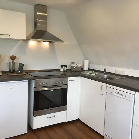 Berghaus - 2 Komfortable Für Bis Zu 7 Personen - Familie - Wandern - E-bike - Hunde - E-ladesäule - Wifi Apartment Schmallenberg